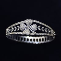 clover and laurel leaf bangle