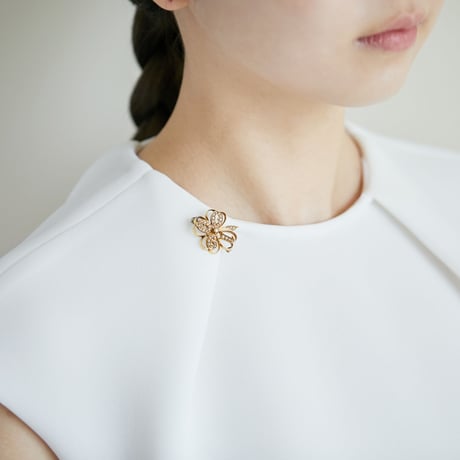 1900 clover brooch *pearl