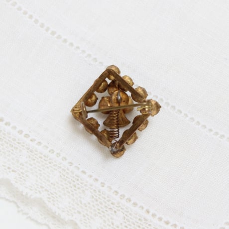 club brooch *paste stone