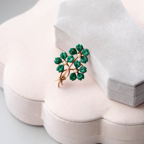 art nouveau enamel clover brooch *10ct gold & pearl