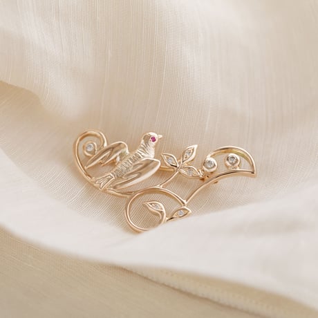 bird on branch brooch *gold, diamond & ruby