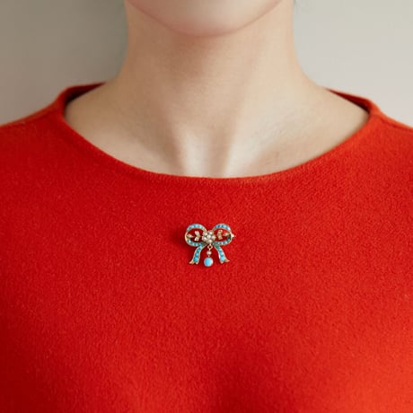 bow brooch *turquoise & pearl