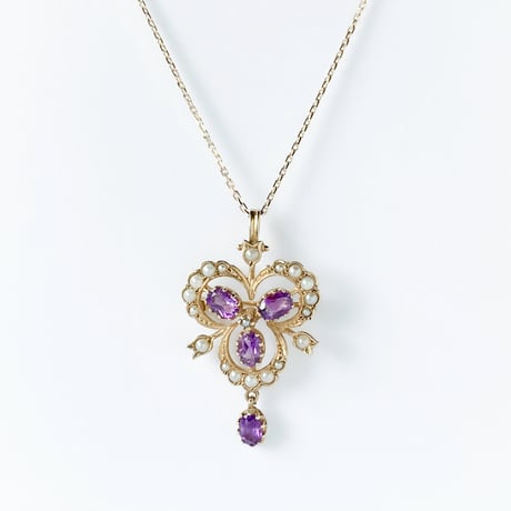 clover pendant brooch *amethyst & pearl
