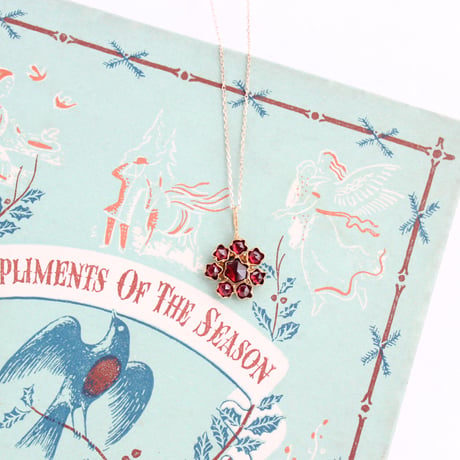bohemian garnet pedant* 8 stone flower