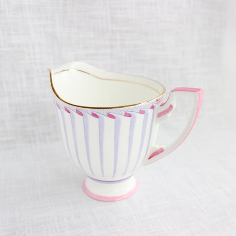 Grafton Grecian milk jar *purplr x pink