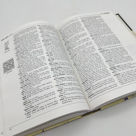 【F1_007】Fairchild's Dictionary of Textiles /Fairchild Books