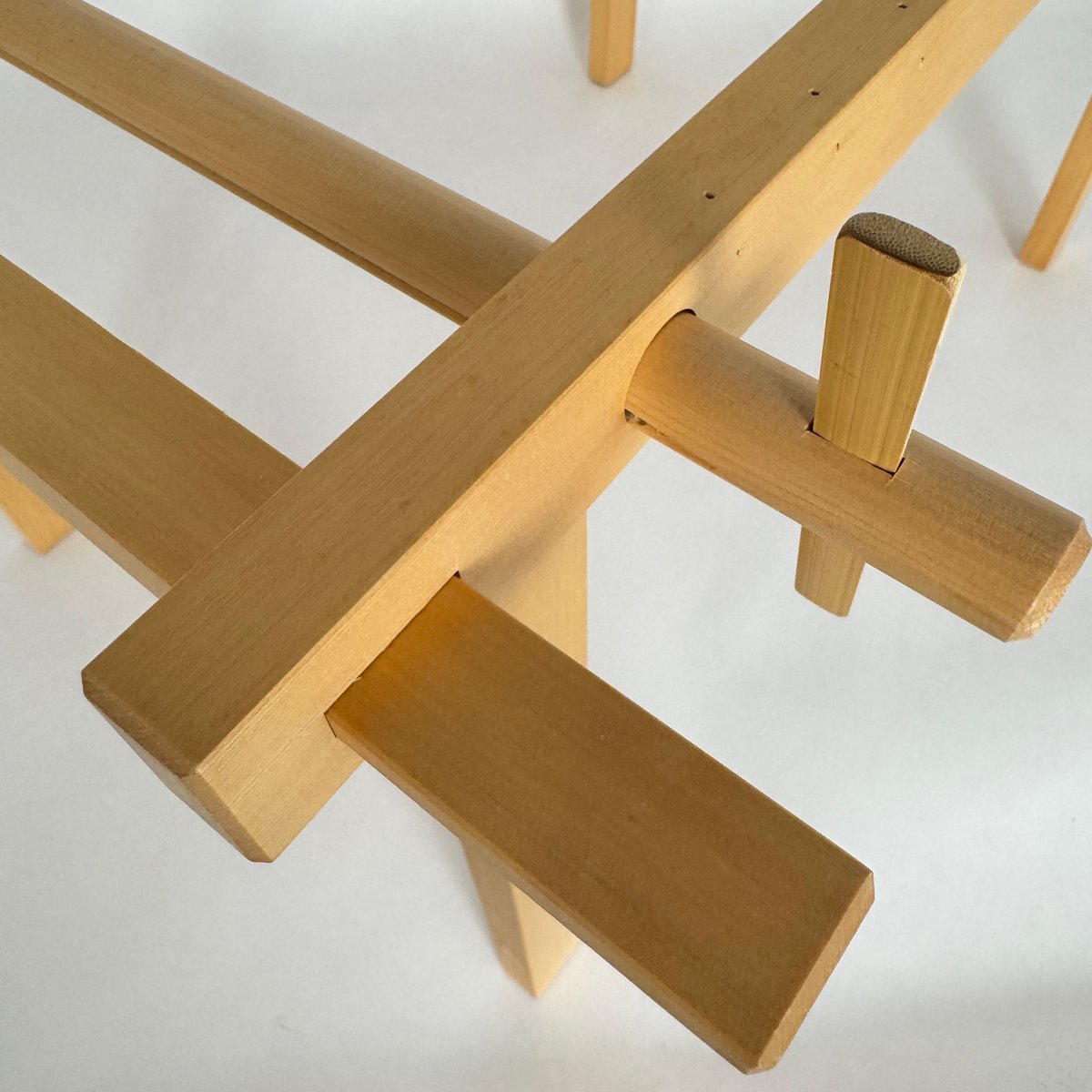 日本刺繍台脚付 DA215】日本刺繍台 脚付 | 染め・織り道具 SHIRO.