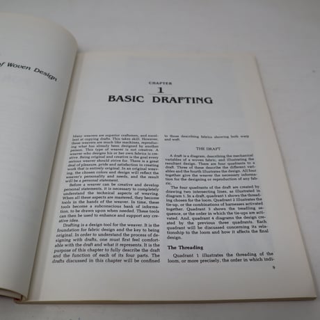 【古本】B2_89　Designing for Weaving /CAROL S. KURTZ