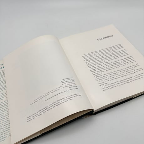【F1_011】CONTEMPORARY HANDWEAVING. /Ruth Overman, Lula Smith
