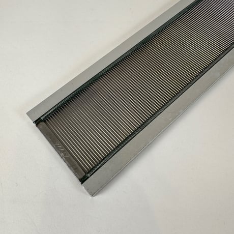【DA514】<東京手織機> 金筬 10cm間45羽 内寸100cm