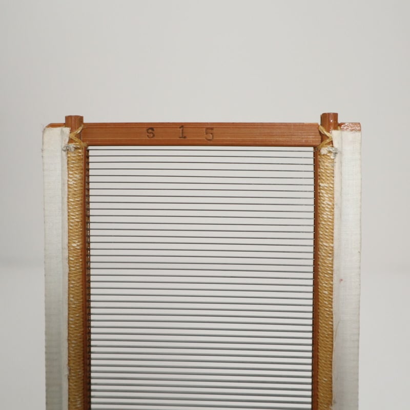 W004】金筬 鯨15羽 内寸103.2cm | 染め・織り道具 SHIRO. W004】金筬 鯨15羽 内寸103.2cm | 染め・織り道具 SHIRO.