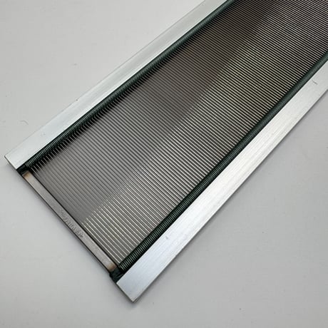 【DA543】<東京手織機> 金筬 10cm間65羽 内寸65cm