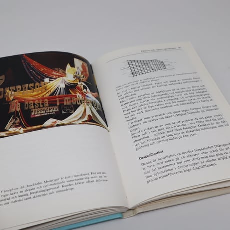 【古本】B5_003　Textilfibrer, egenskaper och användning   繊維の特性と用途