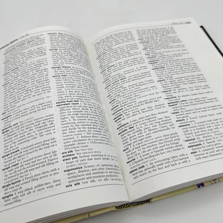【F1_007】Fairchild's Dictionary of Textiles /Fairchild Books