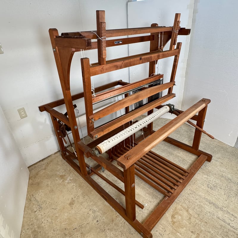 【18万円のお品 引き取り限定】高機 織り機 60cm4枚綜絖 踏み板8本 Leclerc ルクルーク社 / COMPACT 60cm 8枚綜絖 / 織機 機織り機 | 中古