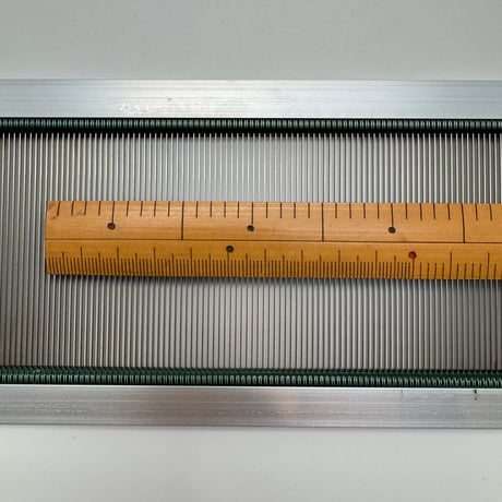 【DA543】<東京手織機> 金筬 10cm間65羽 内寸65cm
