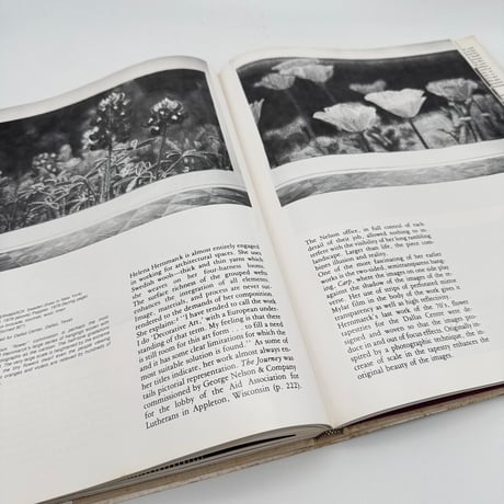 【F1_001】The Art Fabric: Mainstream /Mildred Constantine, Jack Lenor Larsen