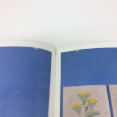 【古本】B225   デンマーク花の刺繍展　FLORA DANJCA 1985