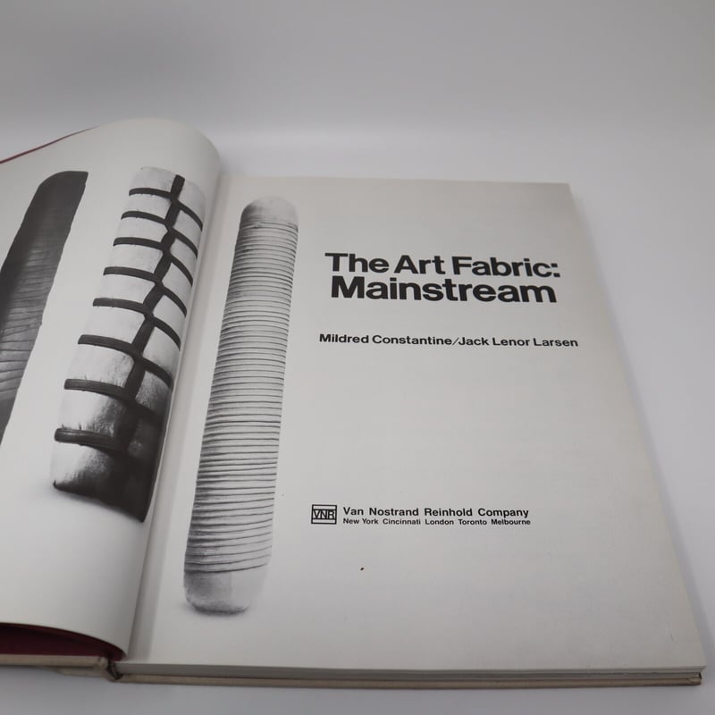 古本】B5_011 The Art Fabric: Mainstream 初版 (大型本)