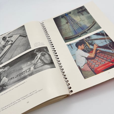 【F1_002】IKAT FABRICS OF ORISSA AND ANDHRA PRADESH /Bijoy Chandra Mohanty and Kalyan Krishna