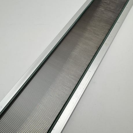 【DA543】<東京手織機> 金筬 10cm間65羽 内寸65cm