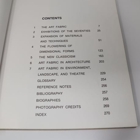 【古本】B5_011　The Art Fabric: Mainstream 初版 (大型本)