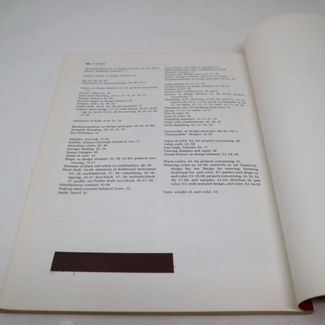 【古本】B2_89　Designing for Weaving /CAROL S. KURTZ