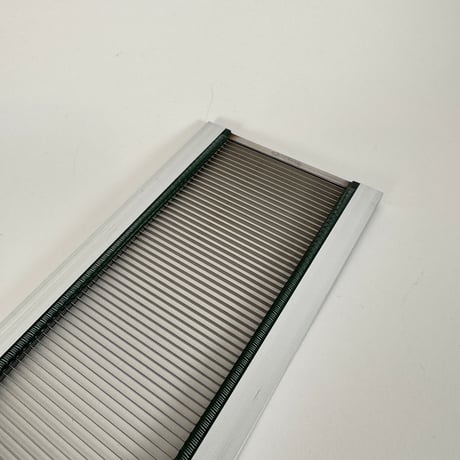 【D968】<東京手織機> 金筬 10cm間35羽 内寸65cm