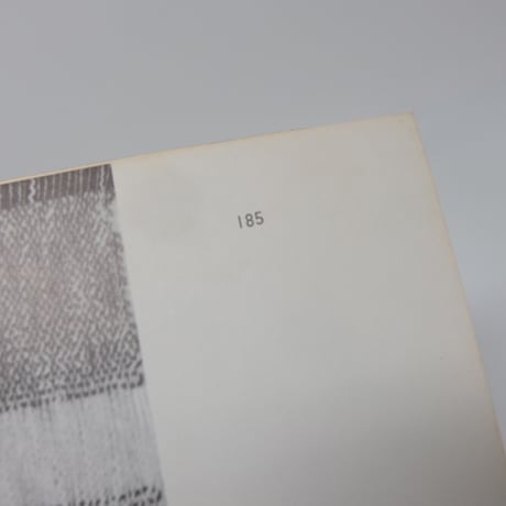 【古本】B3_083　Creative Design in Wall Hangings /Lili Blumenau