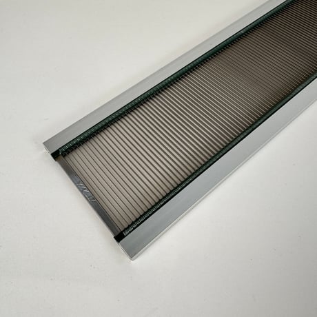 【D968】<東京手織機> 金筬 10cm間35羽 内寸65cm