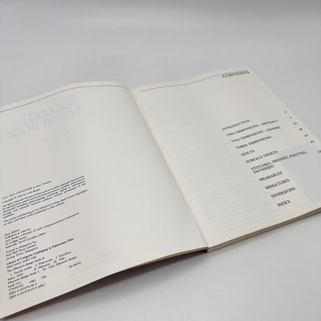 【F1_034】The Fiberarts Design Book II /Jeane Hutchins