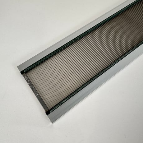 【D968】<東京手織機> 金筬 10cm間35羽 内寸65cm