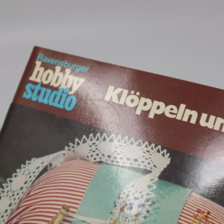 【古本】B4_080　Kloeppeln und Occhi   ボタンレースとタティングレース/ Jutta Lammer