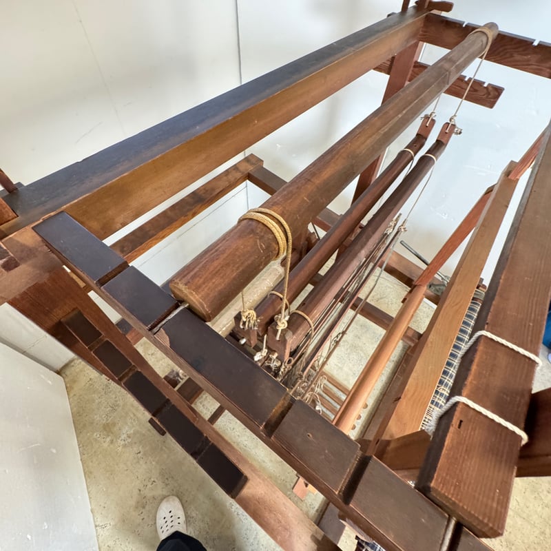 【18万円のお品 引き取り限定】高機 織り機 60cm4枚綜絖 踏み板8本 別途送料要・A179】機織 織幅85cm 踏板10枚 綜絖10枚 | 染め・織り道具