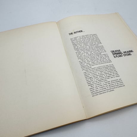 【F1_015】Creative Spinning, Weaving and Plant-Dyeing. /Beryl Anderson