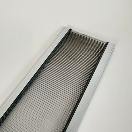 【D974】<東京手織機> 金筬 10cm間40羽 内寸65cm
