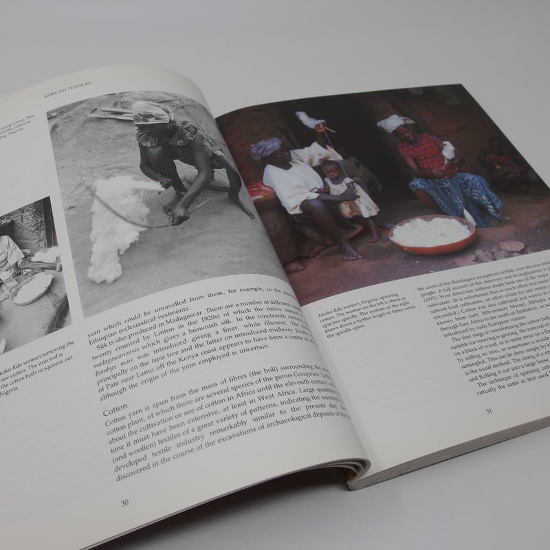 洋書 Textiles from Burma Textiles of the Hill Tribes of Burma | Michael C. Howard | First