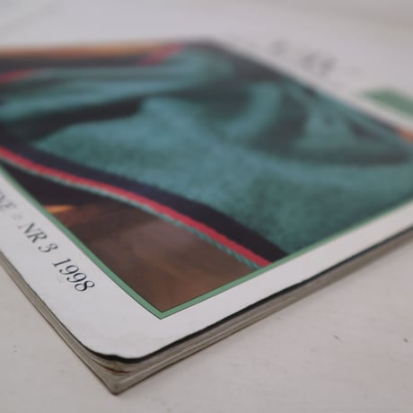 【古本】B2_261　Vav Magasinet　VÄVMAGASINET NR3 1998　英訳小冊子付