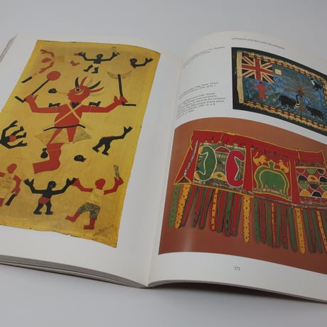 【古本】B3_037　AFRICAN TEXTILE / John Picton & John Mack