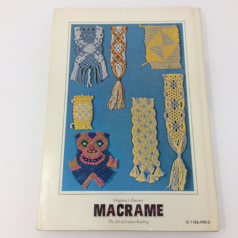洋書　マクラメ　MACRAMÉ　織物 マクラメは英語のアルファベットマルチカラースモールウーブン