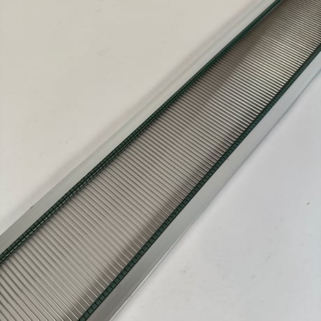 【DA469】<東京手織機> 金筬 10cm間30羽 内寸65cm