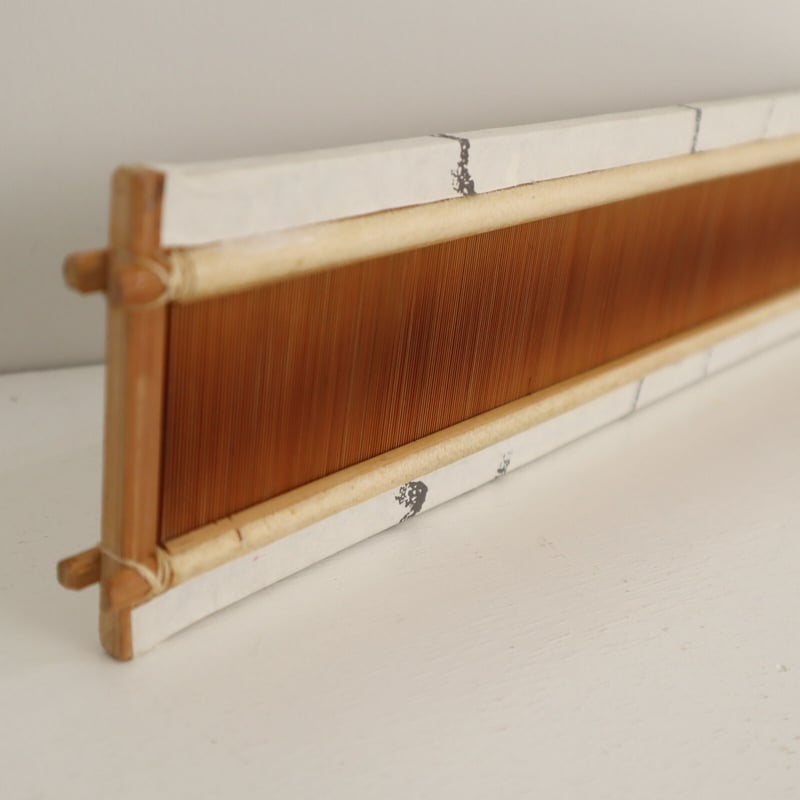 W072】竹筬 鯨50羽 内寸33.8cm | 染め・織り道具 SHIRO. W072】竹筬 鯨50羽 内寸33.8cm | 染め・織り道具 SHIRO.