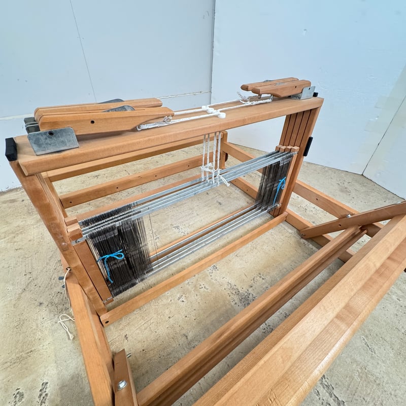 機織り機の綜絖枠 CATEGORY 機織・椅子・綜絖枠・パーツ | 染め・織り道具 SHIRO.