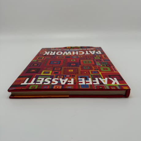 【B7_289】PATCHWORK OVER 25 GLORIOUS QUILT DESIGNS /KAFFE FASSETT