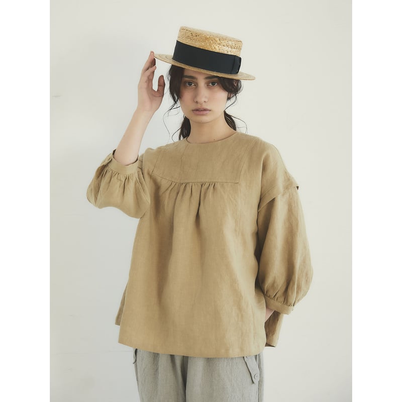 MAGALI フレンチリネン スクエアヨークプルオーバー オーカー 美品 フレンチリネン・スクエア·ヨーク・プルオーバー／オーカー