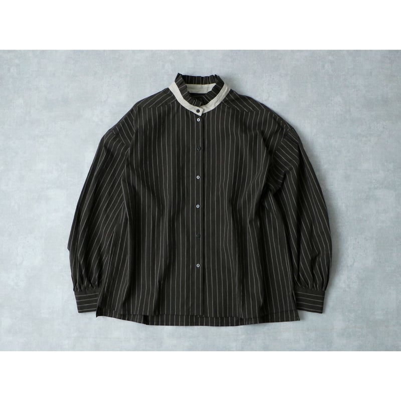 ネストローブ︎♥︎コットンリネンラッフルカラーブラウス ネストローブ*❁リネンラッフルカラーブラウス