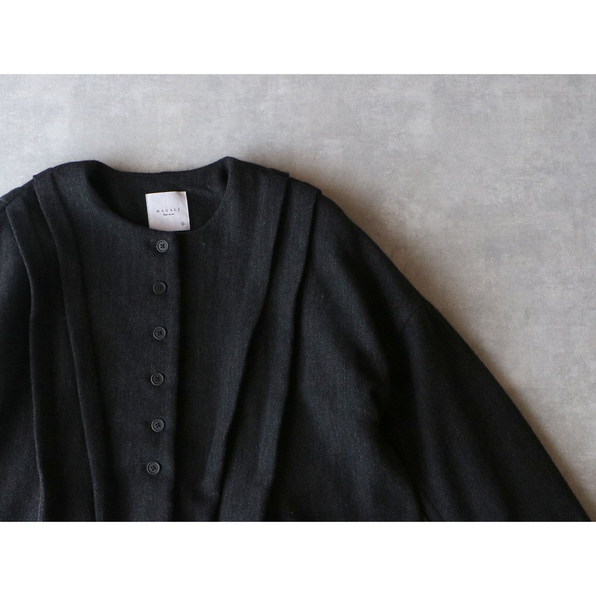 MAGALI マガリ　メランジウールノーカラータックコート メランジウール・ノーカラー・タックコート／チャコール | select shop
