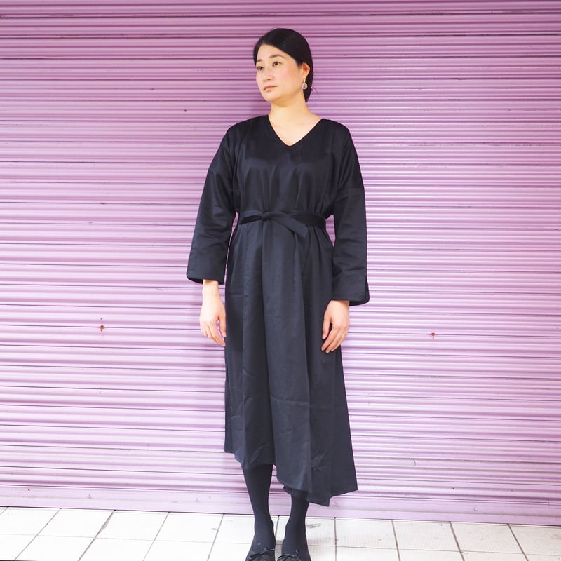 Jikonka アシンメトリーVネックワンピース | select shop Calli