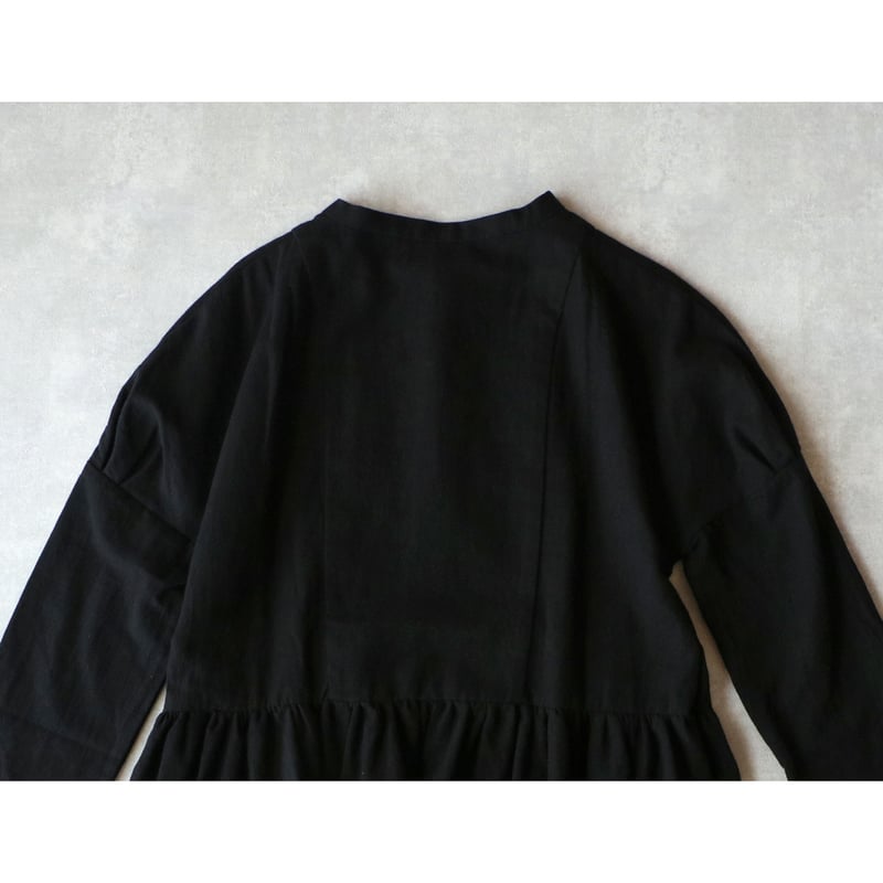 東炊きコットンビエラ・クラシック・ワンピース／ブラック