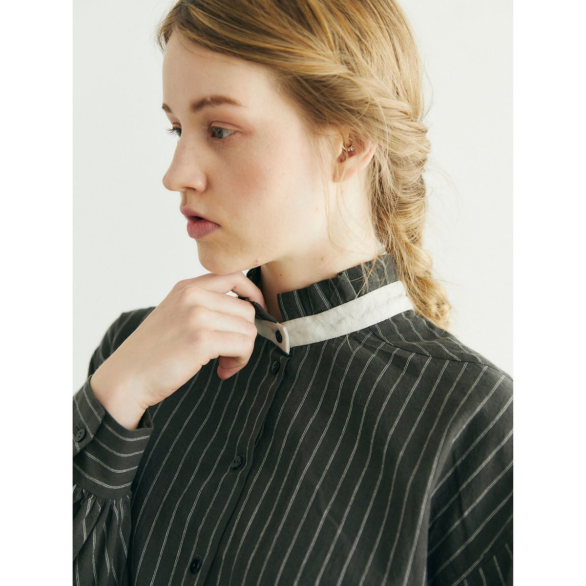ほぼ新品✴︎ machatt ストライプ ラッフルフリル長袖ブラウス グリーン 美品 MACHATT マチャット ラッフル ストライプ フリル ブラウス